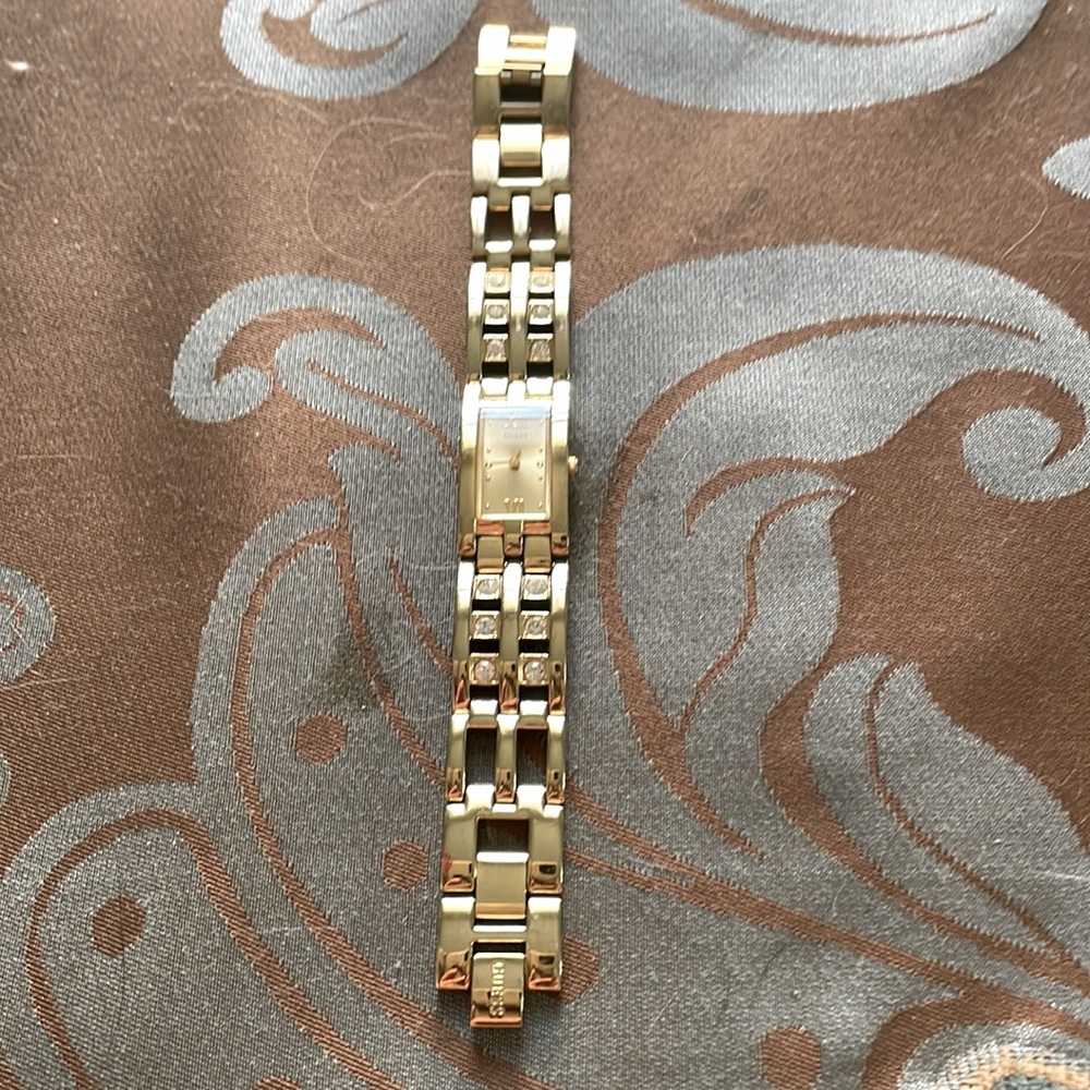 Guess bracelet watch